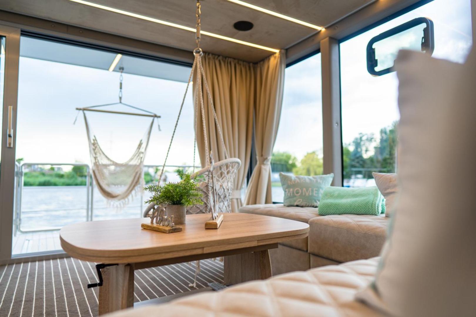 Lieblingsplatz Parey - Schwimmendes Living Luxboot Otel Dış mekan fotoğraf